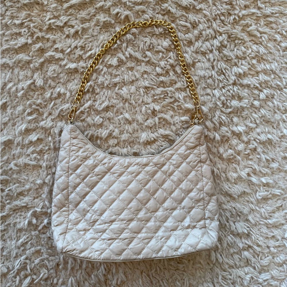 NWOT Jen & Co tan quilted bag with gold chair strap - Picture 6 of 6